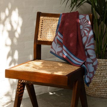 Keuken- en Theedoek Flower Carina GOTS - Burgundy met Geschenkdoos